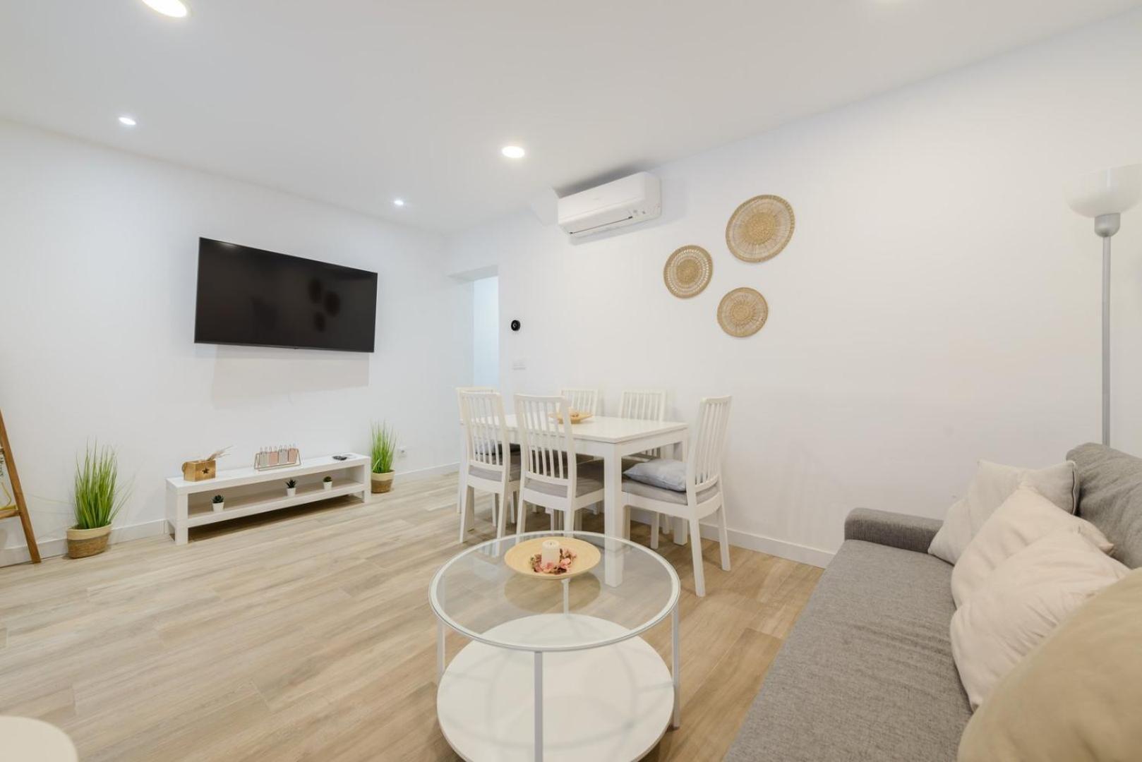 Guestready - Lindo Estudio Cerca Puerta De Toledo Madrid Exterior photo